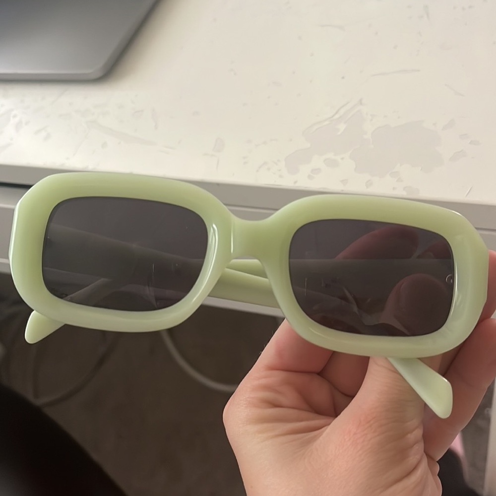 COPY - Iike new Vinyl sunglasses